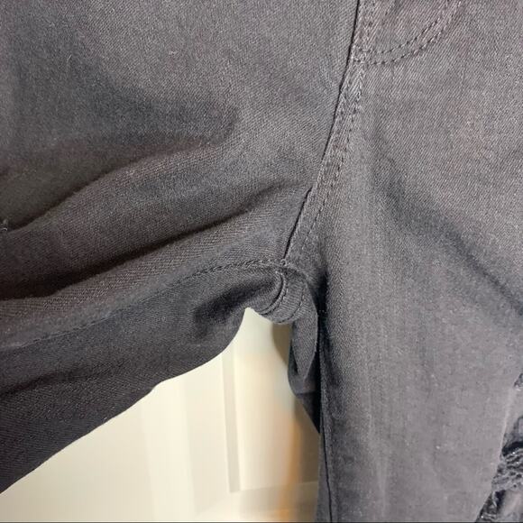 Frame Le Skinny De Jeanne Black Heavily Distressed Skinny Ankle Jeans Size 27 - Picture 5 of 8